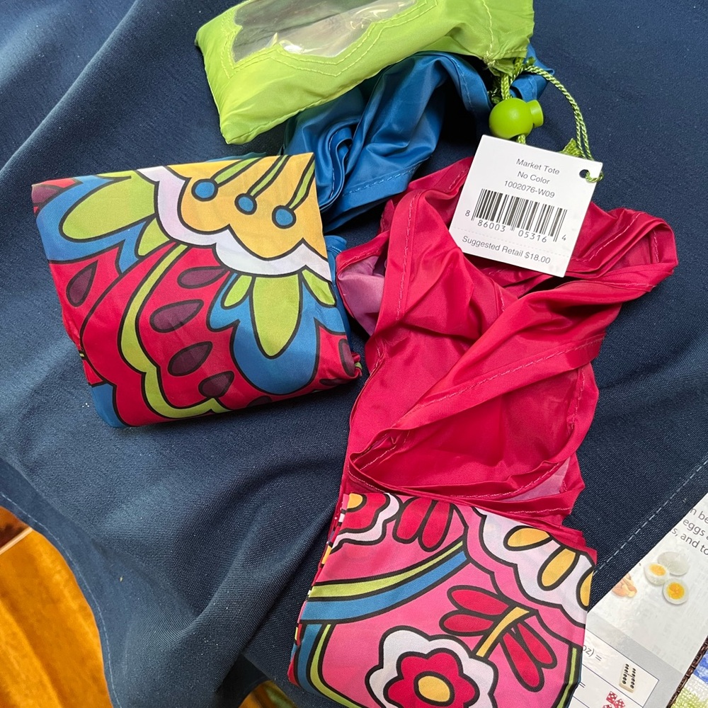 NWT Vera Bradley Market Totes